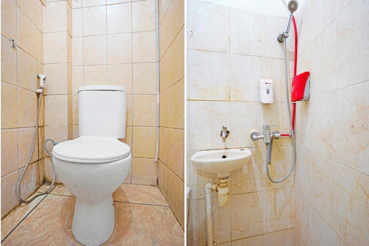 فندق Oyo 91390 Kost Grand Royal Elite سورابايا المظهر الخارجي الصورة